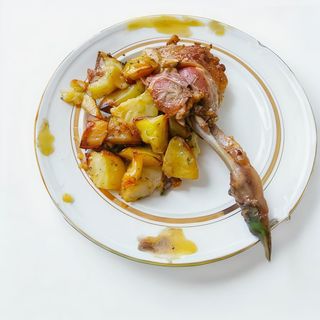 Pierna De Cabrito A La Murciana