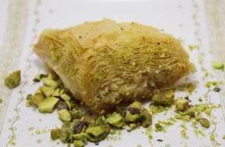 Baklawa De Nueces Y Canela