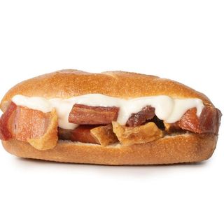 57. Torreznos y salsa mayonesa