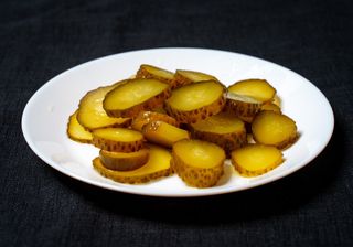 Castraveciori in otet