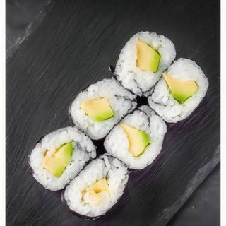 Maki De Aguacate (8 Pzs.)