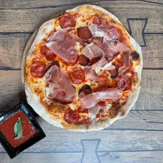 Pizza Tutto Salami Ø30cm
