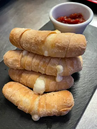 Tequeños