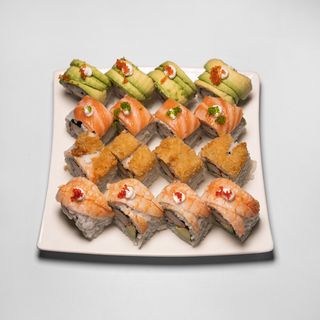 Assortiment Mini D (16 Pcs Special Rolls)