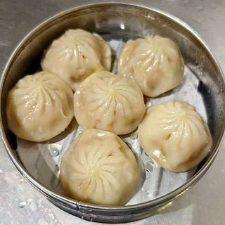 142. Xiaolongbao con verdure *- 6 pezzi