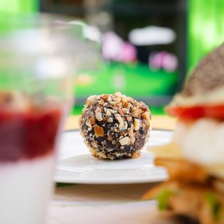 Raw Choco bliss ball