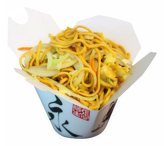 Tallarines Con Huevo Y Verduras