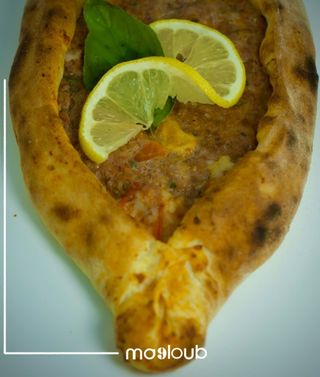 Pizza Traditionnelle Ma9loub