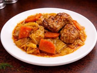 Капуста печена з ребрами (100g)