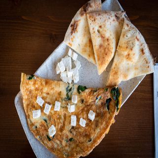 OMLETA CU BRANZA FETA SI SPANAC 300G