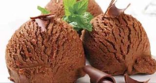 546. Gelato al cioccolato - 3 palline