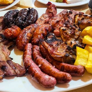 Parrillada De Carne Y Embutido 