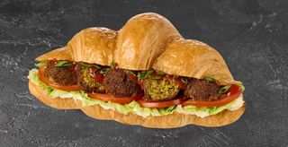 Croissant z Falafelem