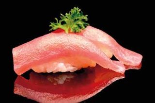 138 Nigiri tonno - 2 pezzi