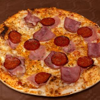 Pizza Tres Cerditos (Mediana)