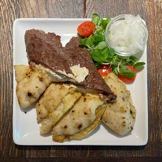Punjena pljeskavica