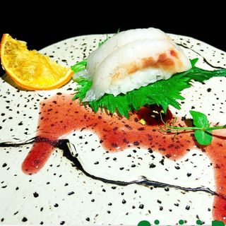 N 03 Nigiri branzino  2 pezzi