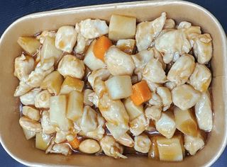 28. Pollo alle mandorle