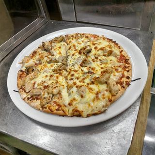Pizza Pollo con Champiñón