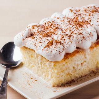 Tarta De Tres Leches