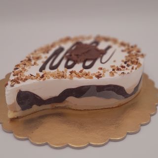 Torta Nocciola Cioccolato e Fiordipanna...6/8 persone