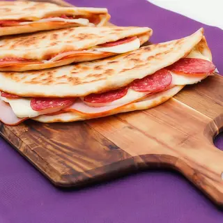 Piadina cu salam & sunca