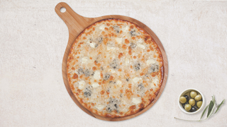 Pizza Quattro Formaggi L  24 cm