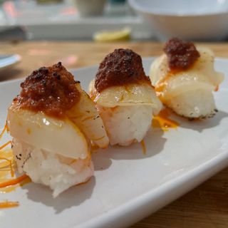 Nigiri de Vieira Mallorquina (2p.)