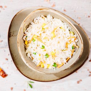 Orez cu legume si ou