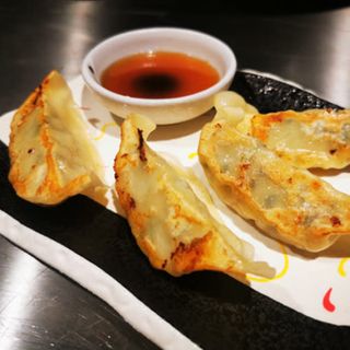 Gyoza De Carne (4 Uds.)