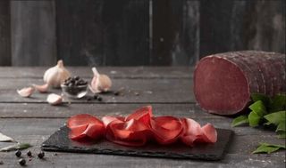 piatto bresaola rigamonti, scaglie di grana