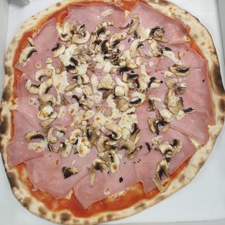Pizza prosciutto e funghi (33 cm.)