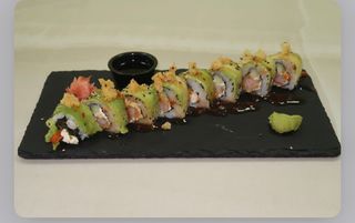 Урамаки дракон с хрупкава скарида