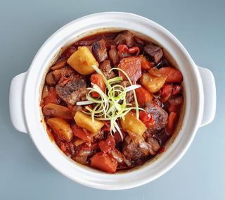 Ternera con verdura风味牛肉