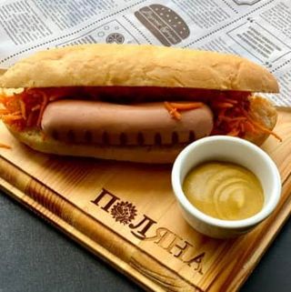 Хот-дог с морковью (150 гр.)