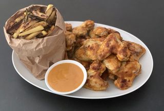 Menù alette di pollo grill