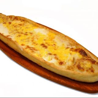 Jumurtali pide