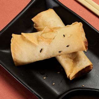 Harumaki De Ternera Con Gambas Y Espárragos (2 Uds.)