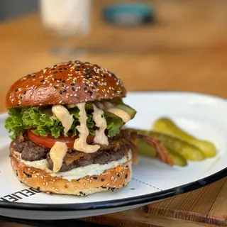 Uhhh Mami Burger