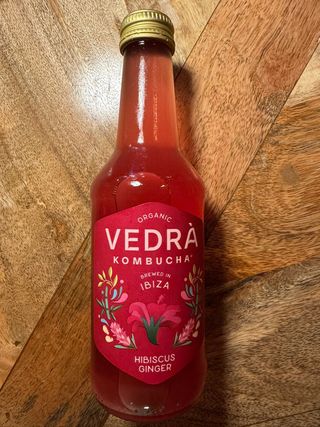 Kombucha organic vedrà ibiza hibiscus ginger 250 ml.