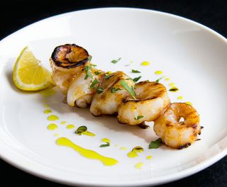 Calamar Hecho A La Brasa