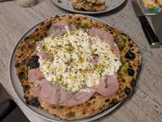 Pizze Mortazza (33 X 33 Cm.)