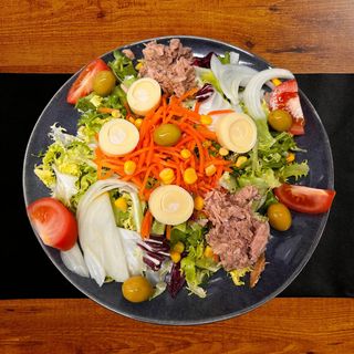 Ensalada Con Atún