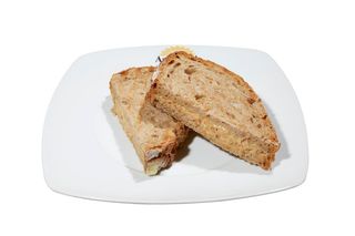 Tosta Mista em Pão Saloio