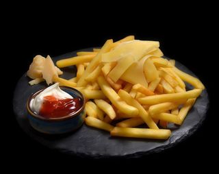 Картопля фрі з Пармезаном (160г)