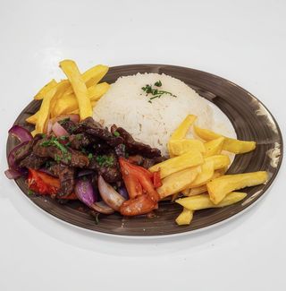 Lomo Saltado