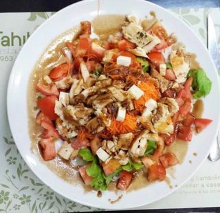 Ensalada Tahití con Pollo