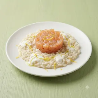 Risotto con tartare di gamberi, mantecato con stracciatella