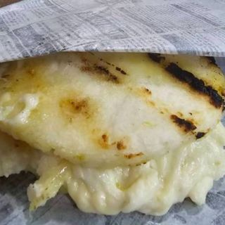 Arepa la quesuda