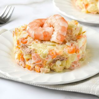 Ensaladilla con gambas
